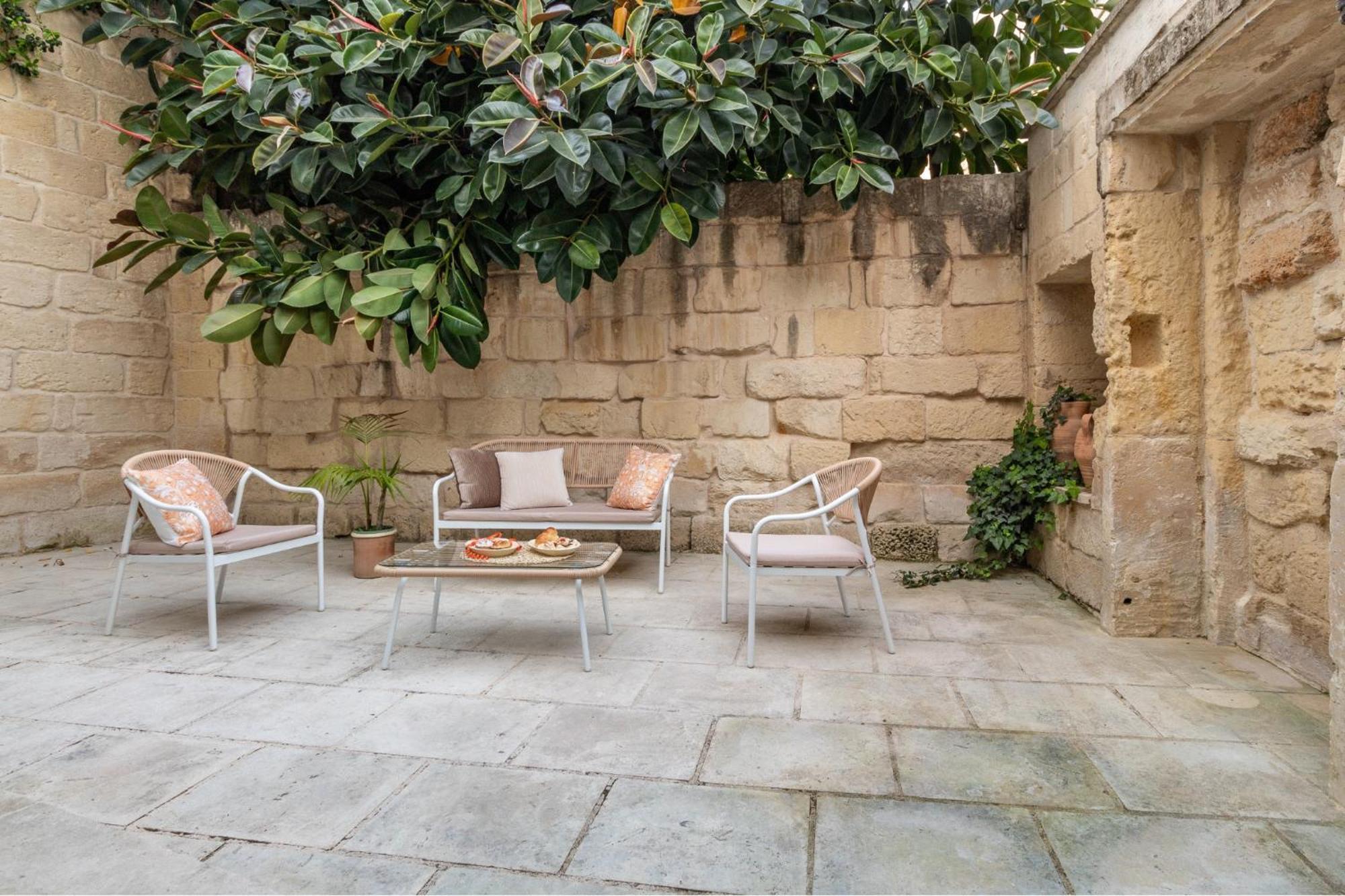 Il Giardino Dei Mesagnesi - Lecce Selection Apartamento Exterior foto